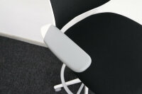 Steelcase Cobi Schalterstuhl schwarz weiß