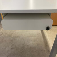 König & Neurath Basic 4 Schreibtisch weiß mit Schublade & USB